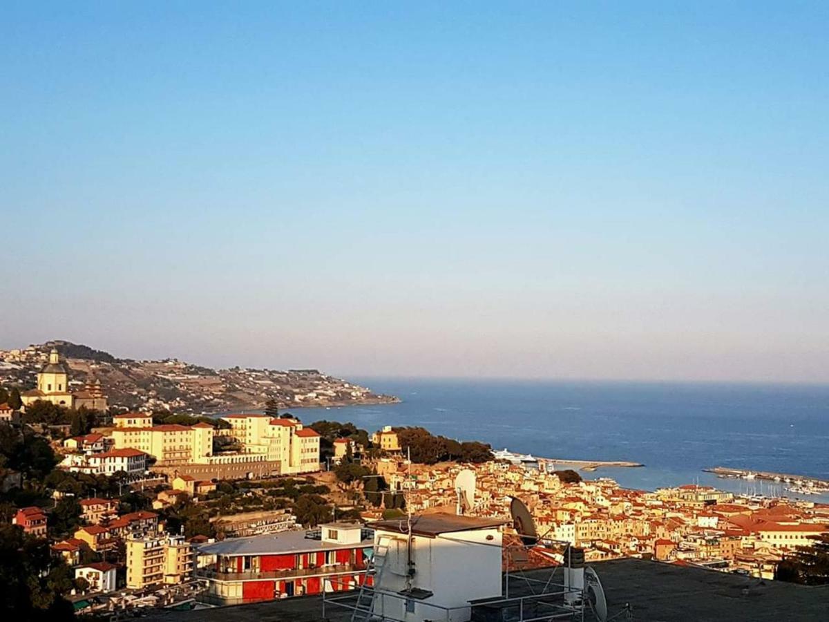 Il Paradiso Del Relax Private Room With Bathroom Parking Sanremo Dış mekan fotoğraf